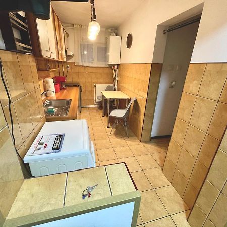Apartament Atmosphere Apartment Petrosani Exterior photo